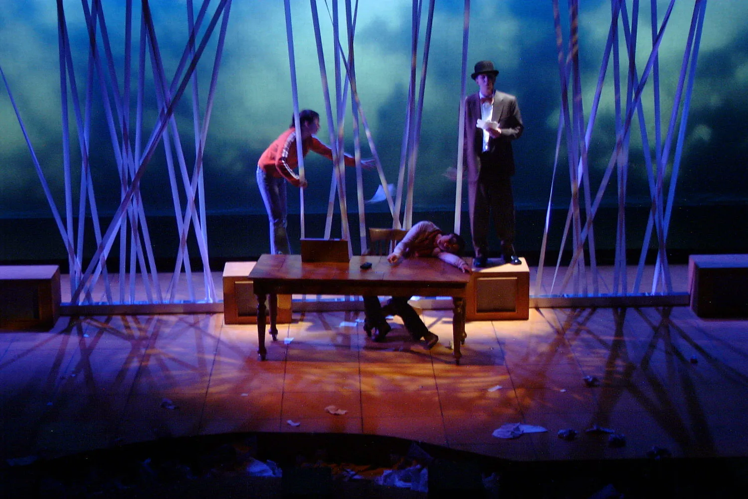 2000 Questions | Une pièce d'Annabel Soutar | Productions Porte Parole | 2002