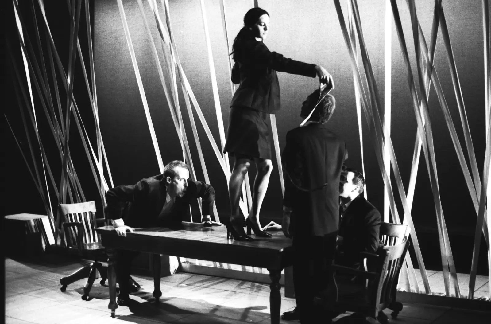 2000 Questions | Une pièce d'Annabel Soutar | Productions Porte Parole | 2002