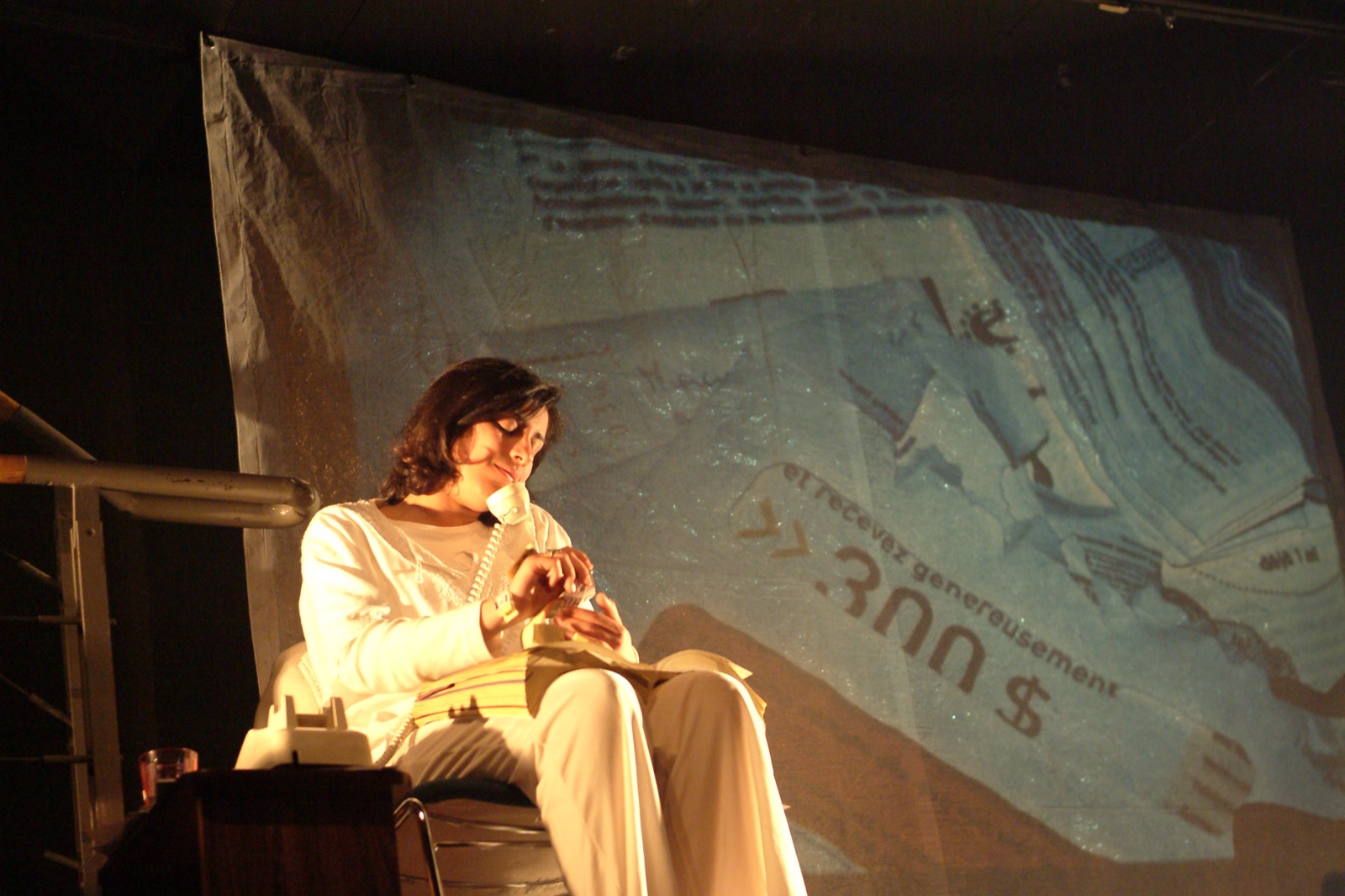 Montréal la blanche, de Bachir Bensaddek (2004) Pièce de théâtre documentaire de Porte Parole