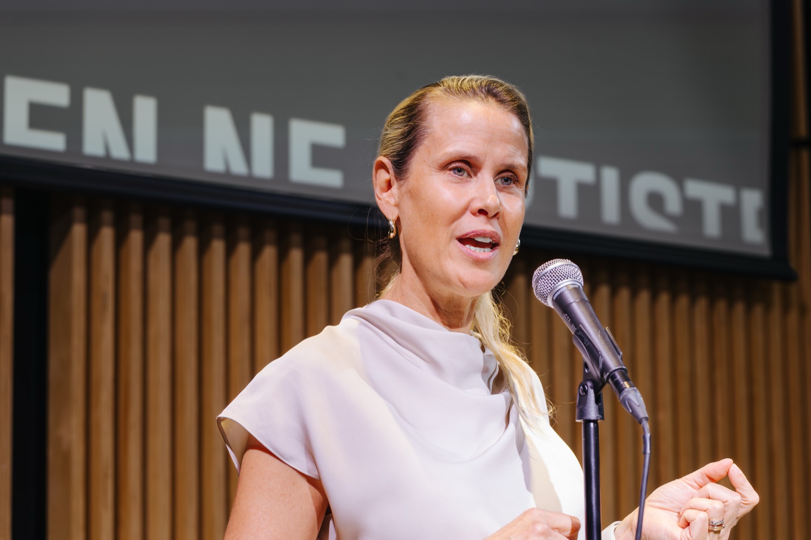 Annabel Soutar | Lucie Leblanc : lauréate du prix Citoyen·ne-Artiste 2025 de Porte Parole | Photos de la soirée | Photo : Béatrice Flynn